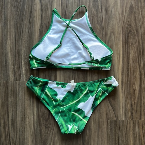 Bikini Swimsuit - Picture 2 of 7